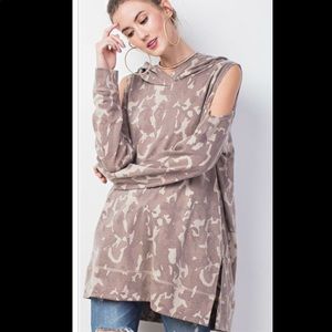Boutique hooded cold shoulder top